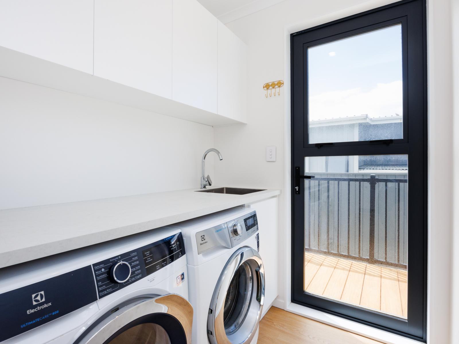 52 Hunia Terrace, Himatangi Beach