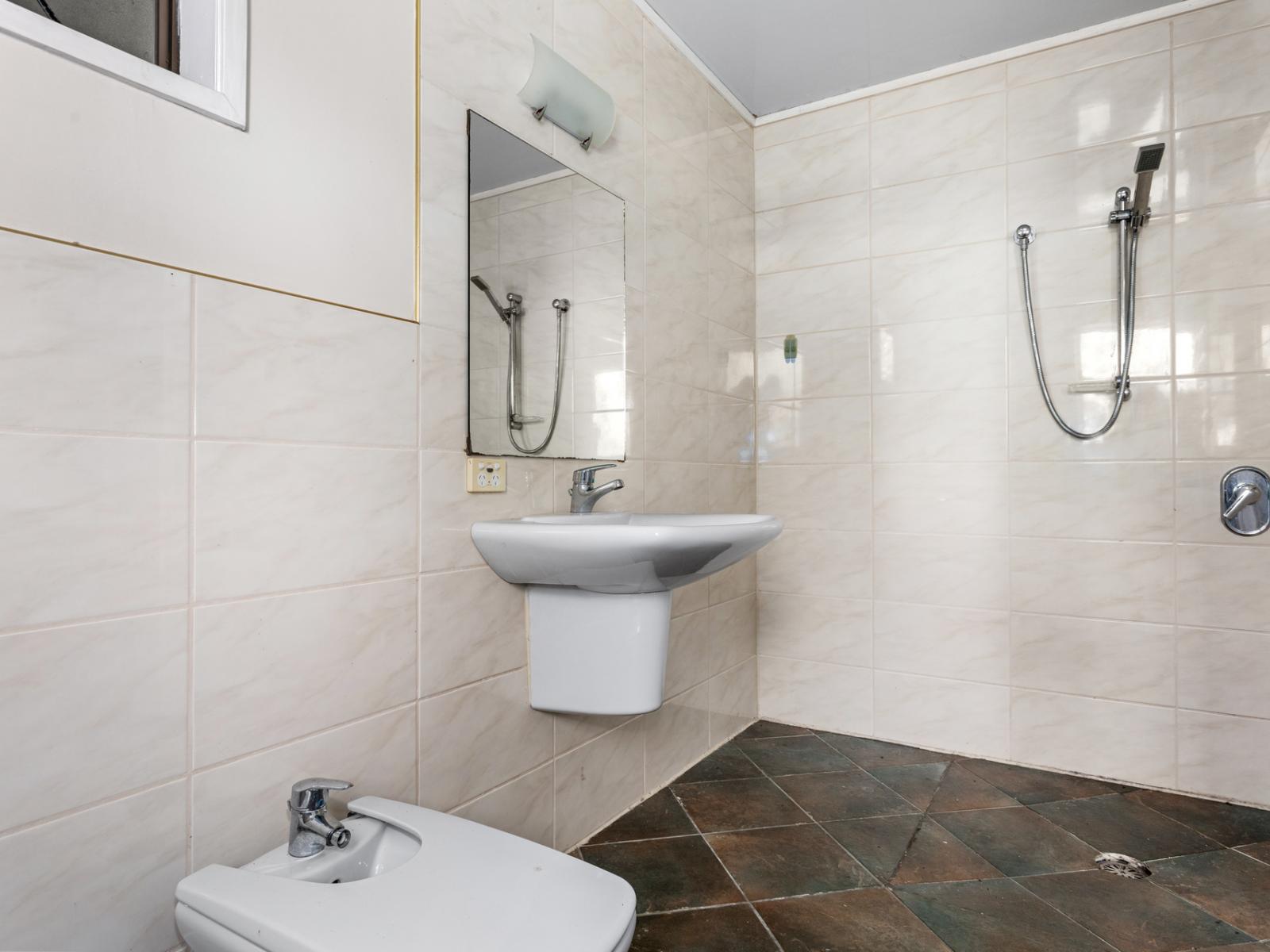 1B Luxton Road, Awakeri