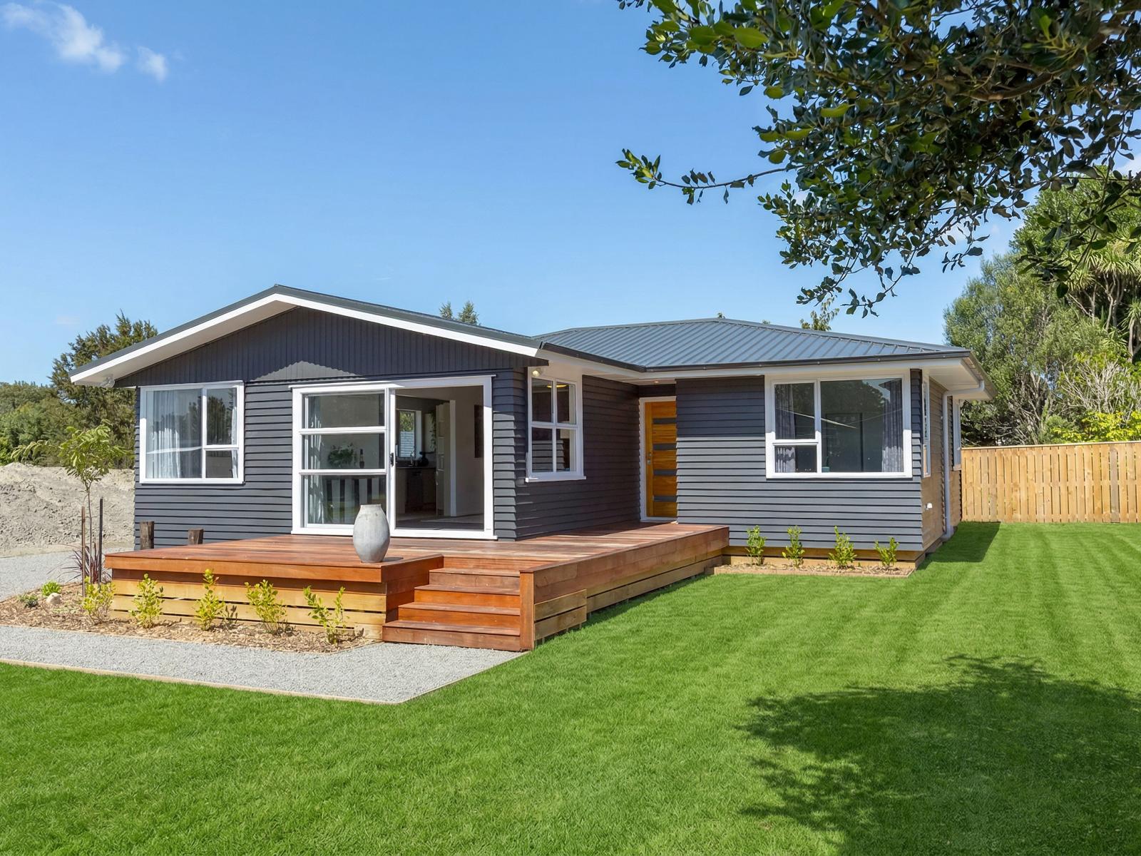 9 Lyttle Way, Featherston