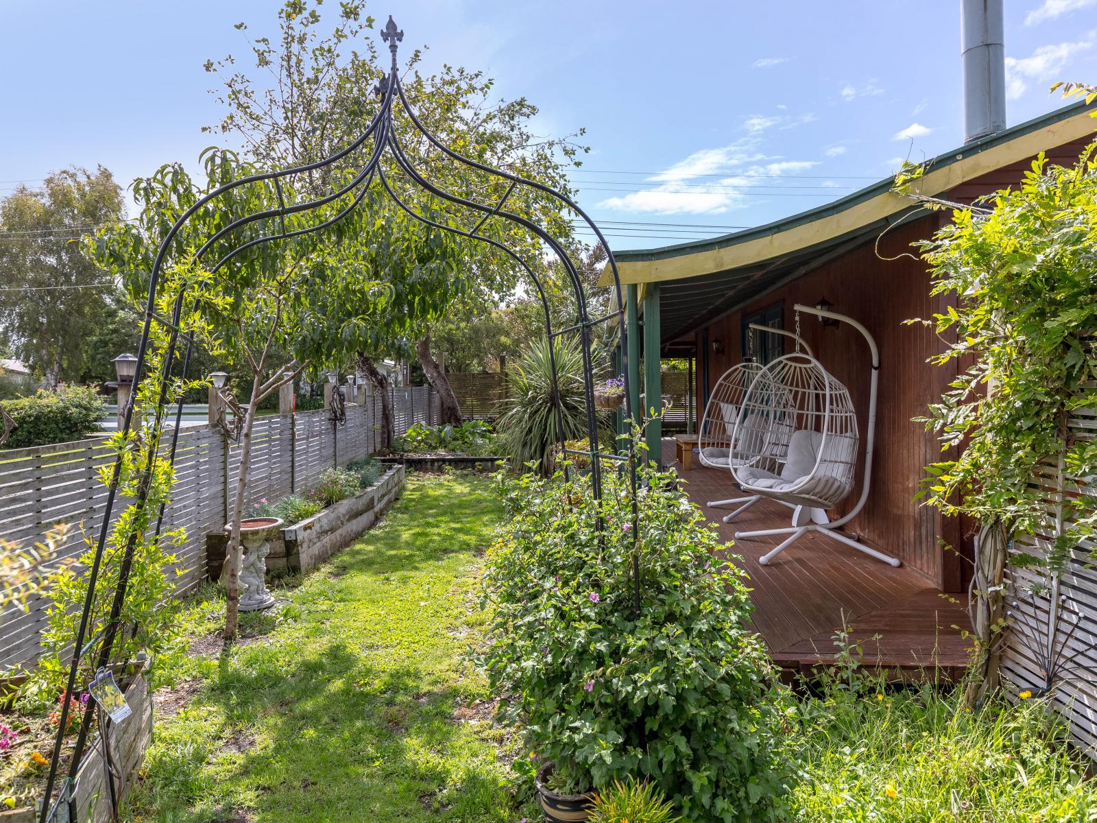 11 Frederick Street, Carterton