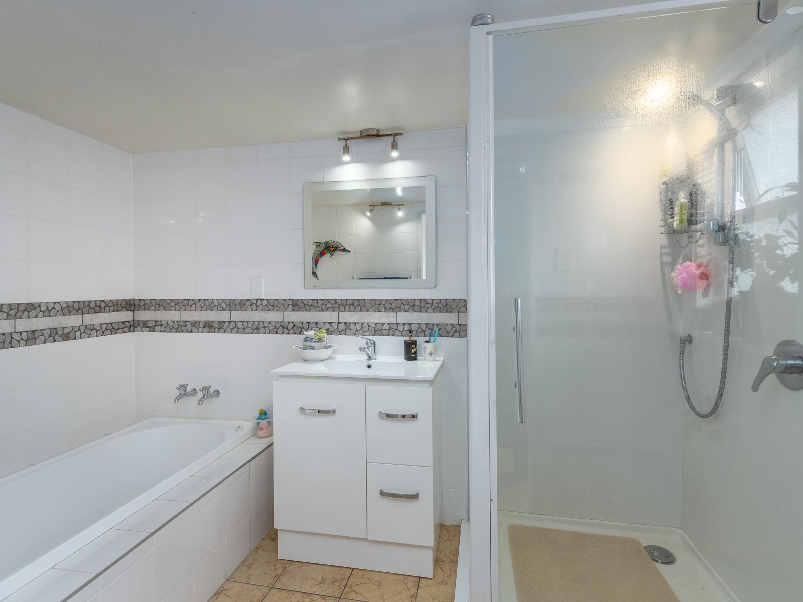 11 Frederick Street, Carterton