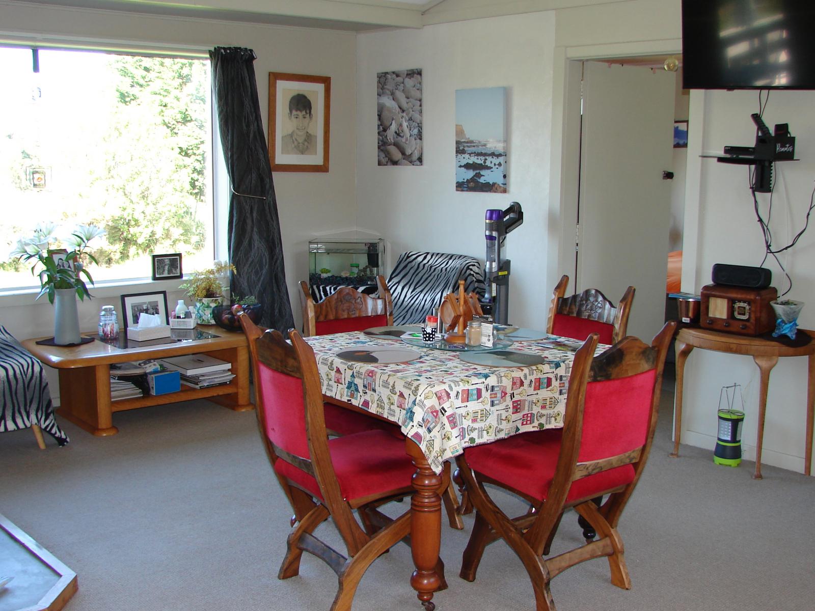 586 Niagara-Waikawa Road, Waikawa