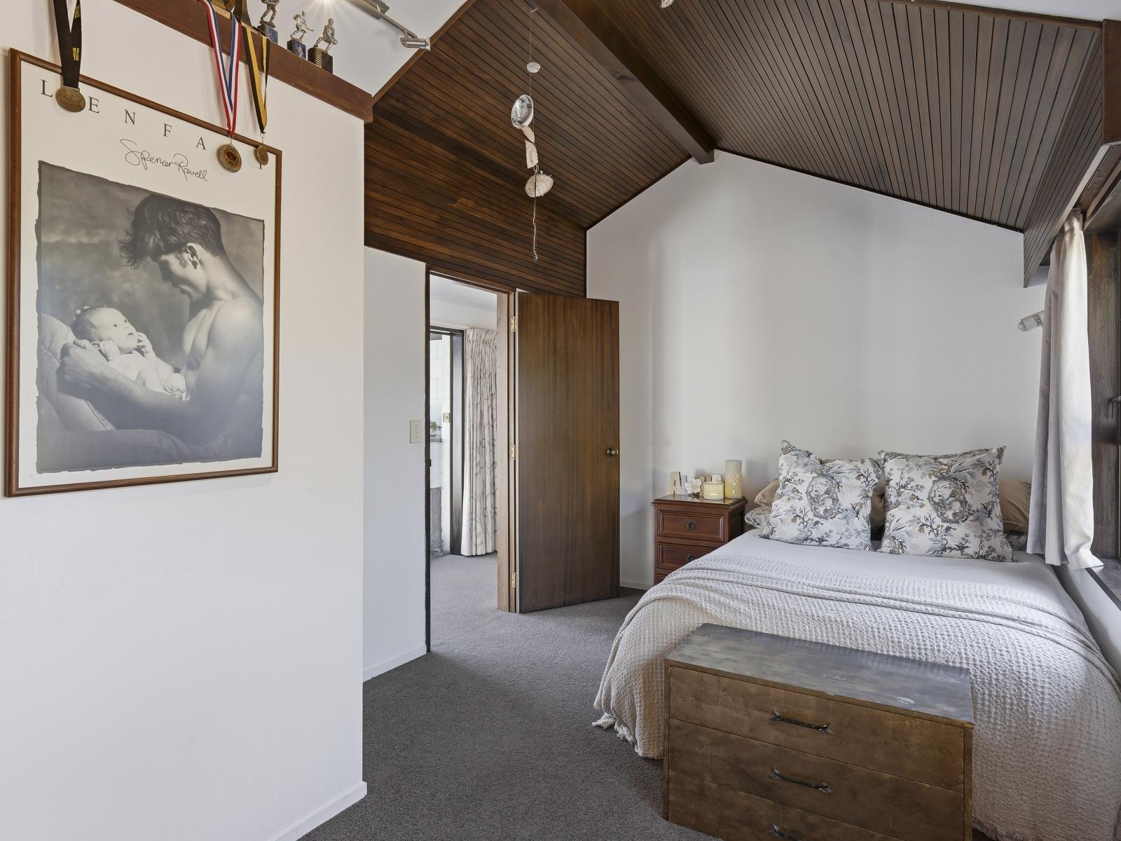 30 Callender Terrace, Paraparaumu Beach