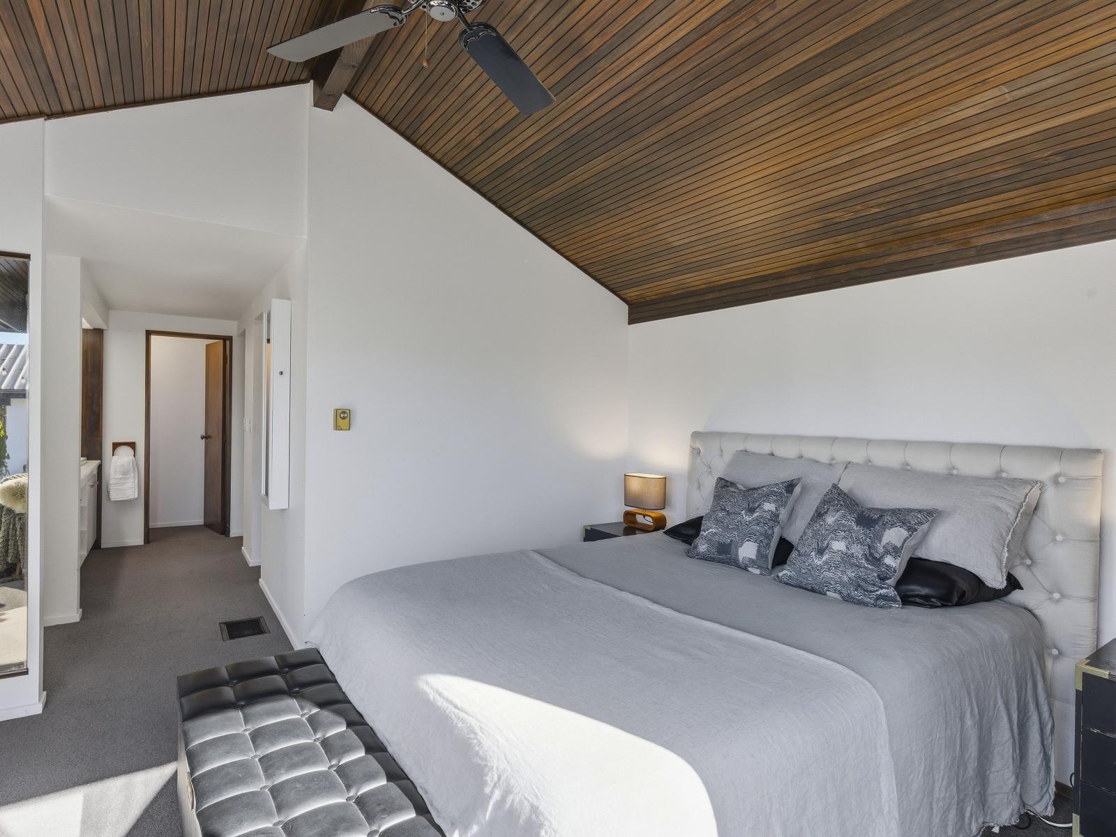 30 Callender Terrace, Paraparaumu Beach