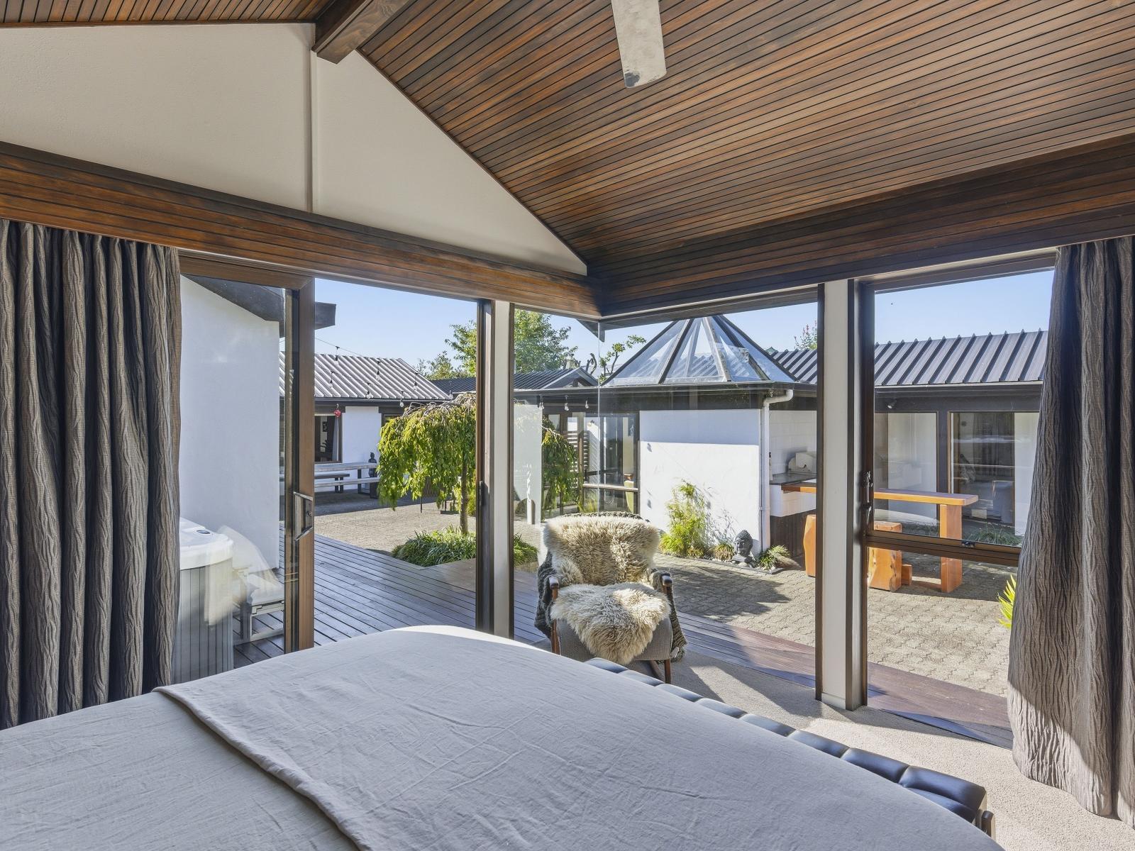 30 Callender Terrace, Paraparaumu Beach