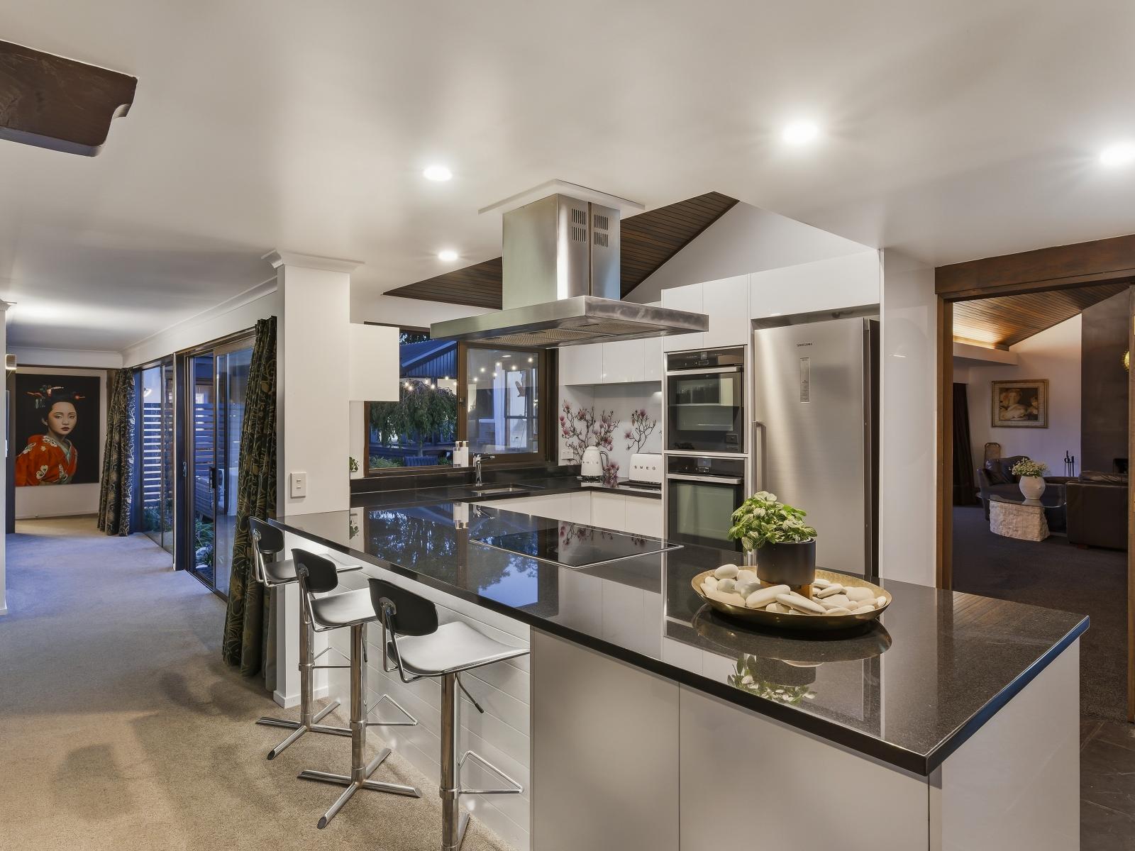 30 Callender Terrace, Paraparaumu Beach