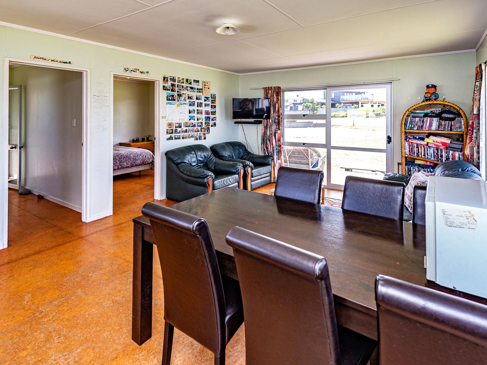 15 Nukumaru Parade, Waiinu Beach