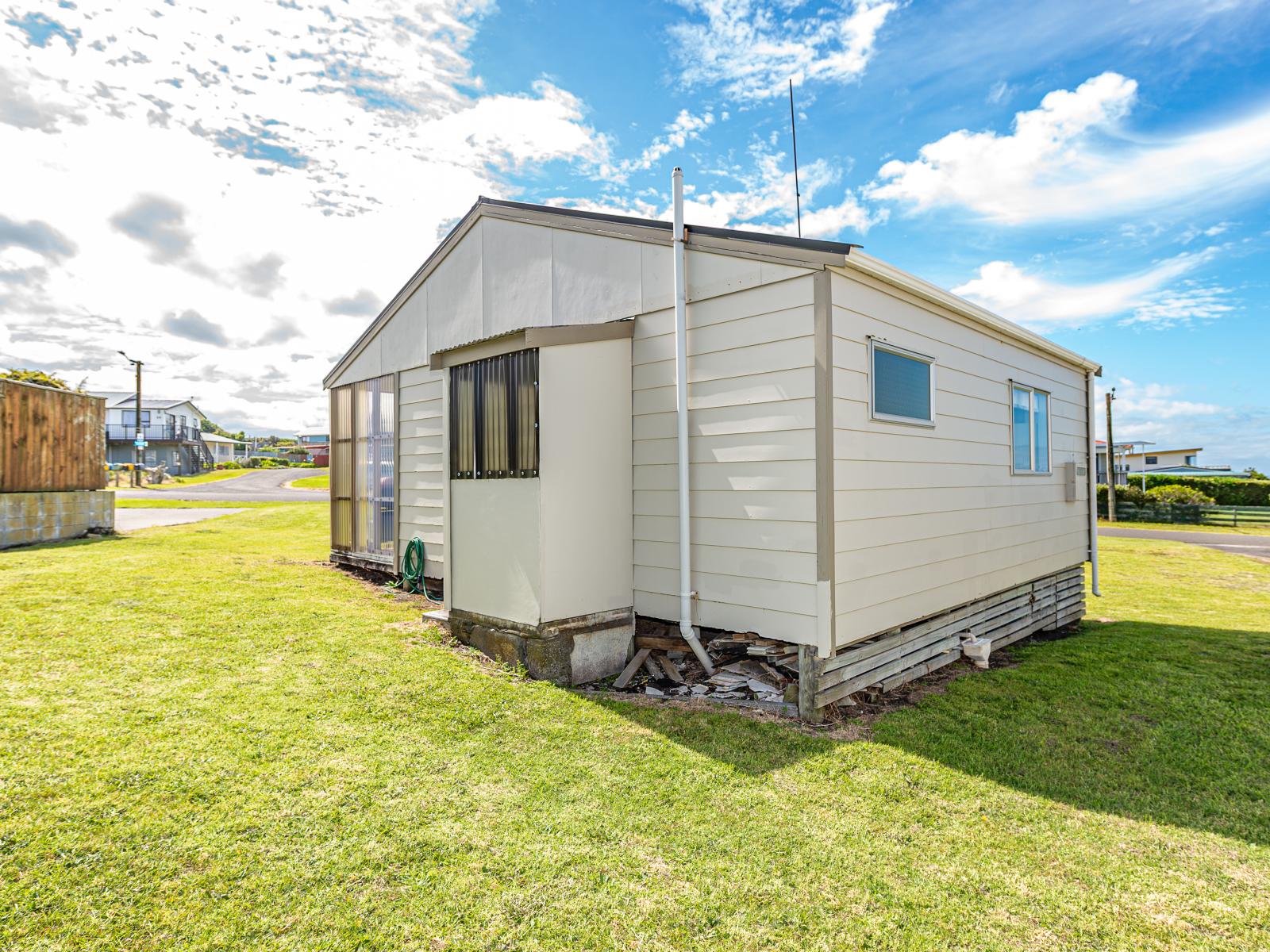 15 Nukumaru Parade, Waiinu Beach