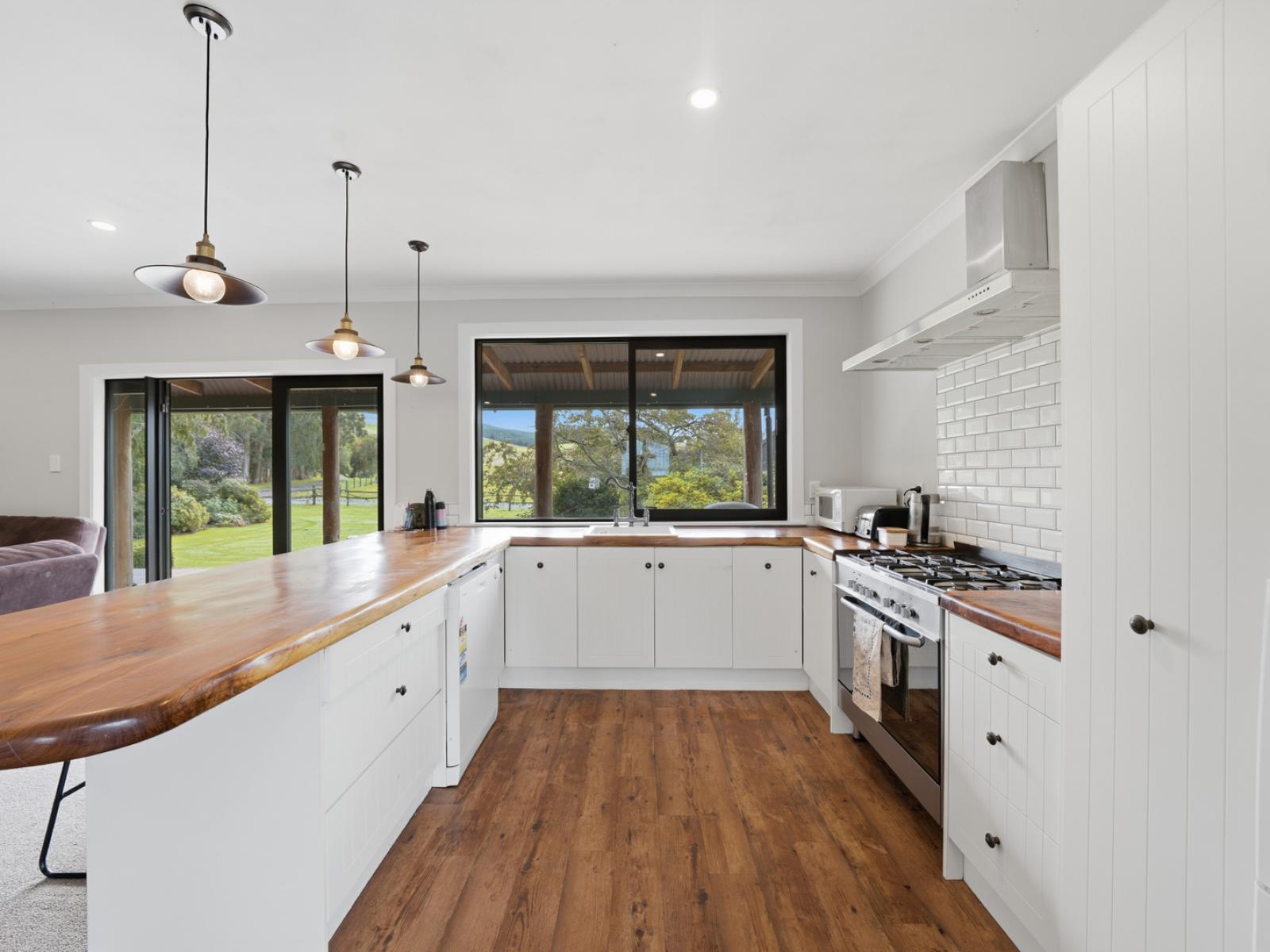 160 Sladdens Bush Road, Coopers Creek