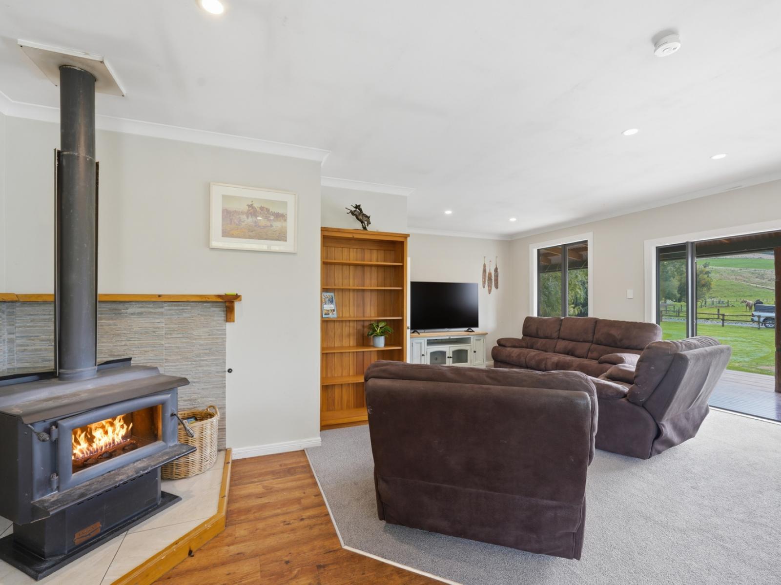 160 Sladdens Bush Road, Coopers Creek