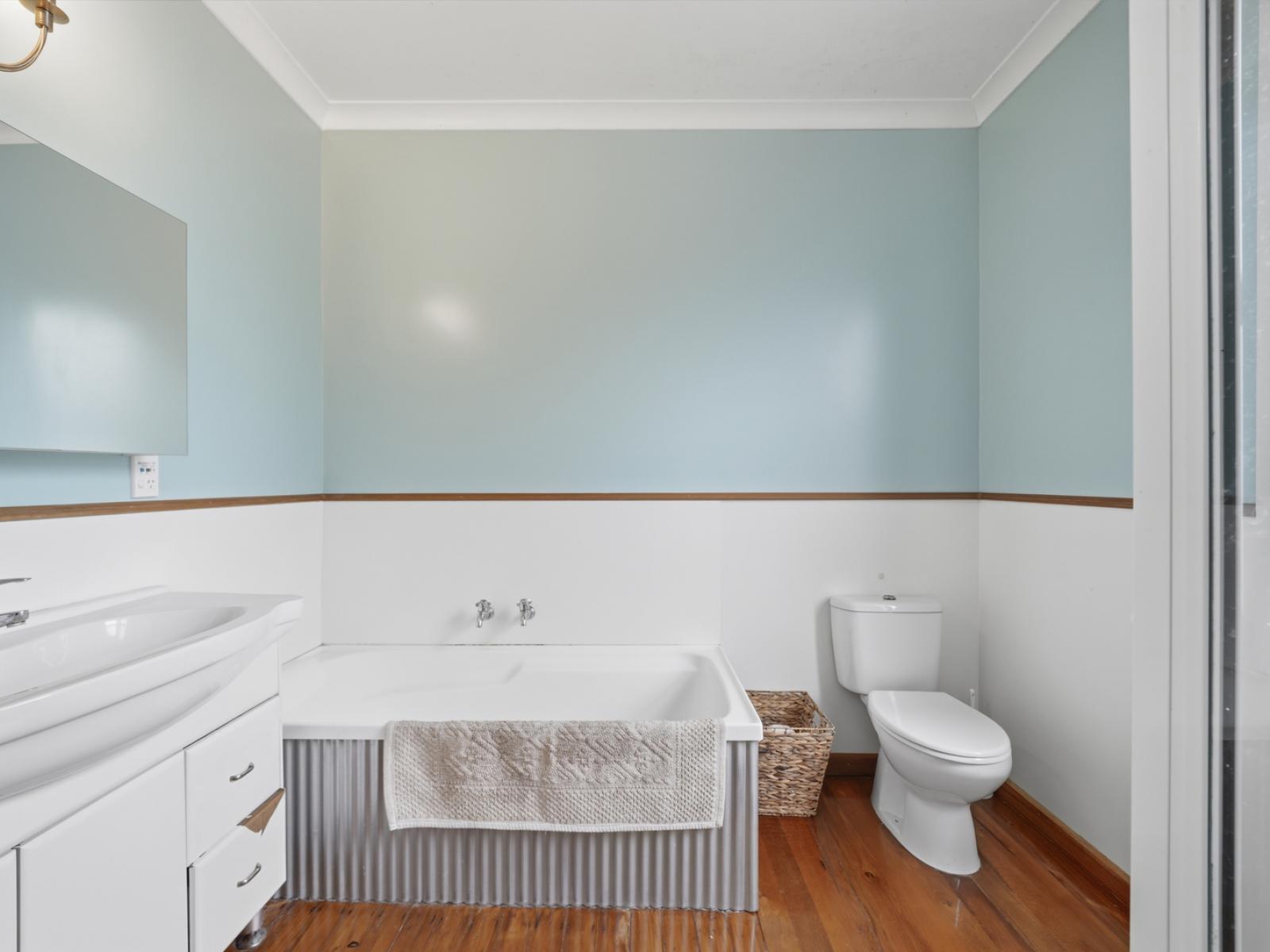 160 Sladdens Bush Road, Coopers Creek