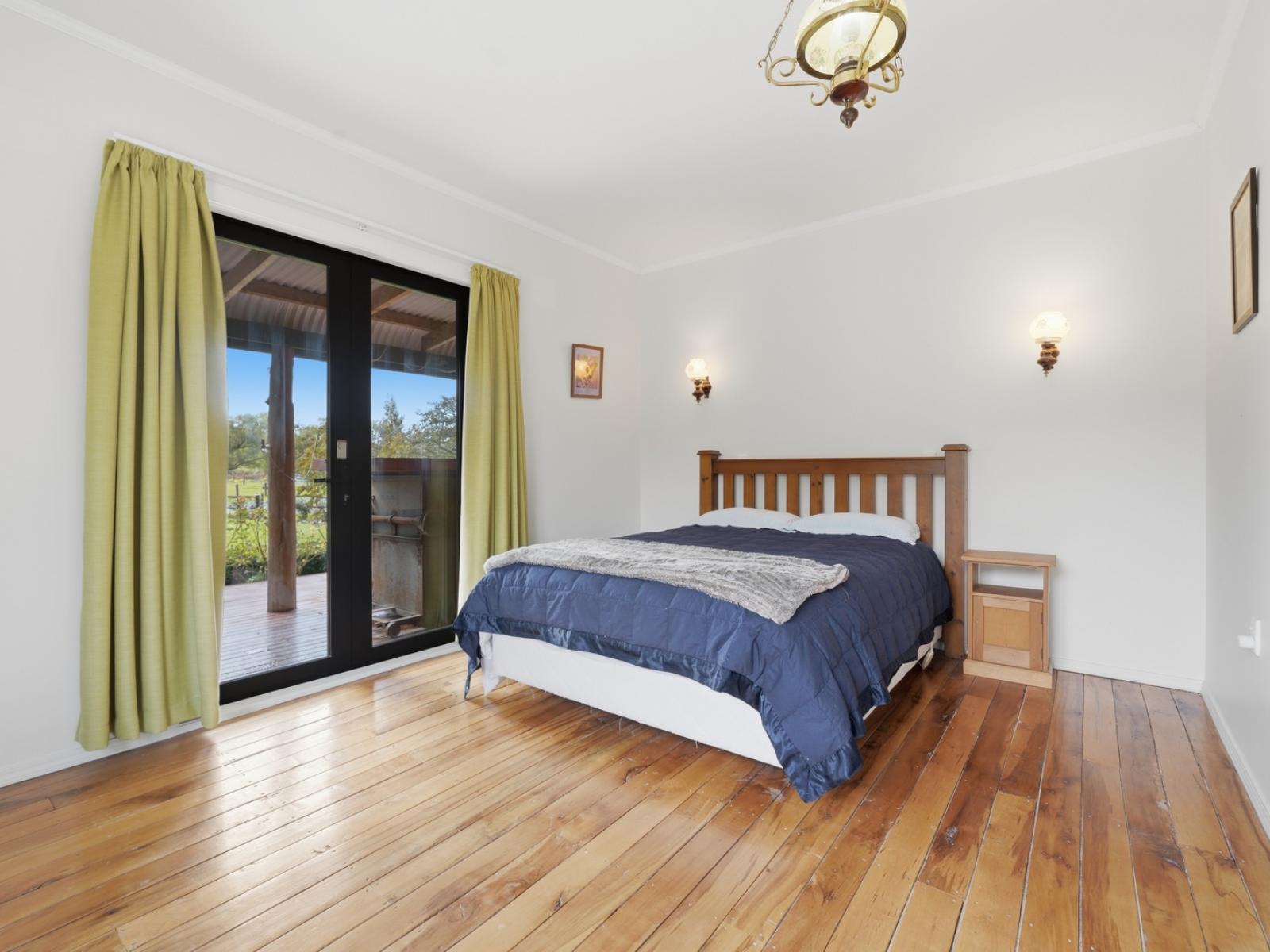 160 Sladdens Bush Road, Coopers Creek