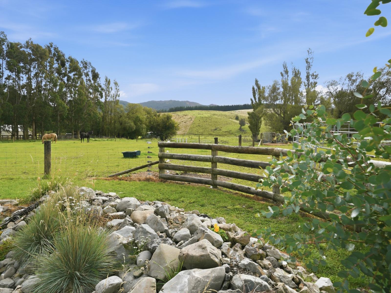 160 Sladdens Bush Road, Coopers Creek