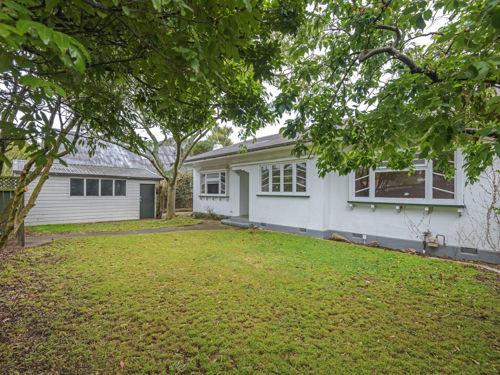 15 St Johns Avenue, Palmerston North