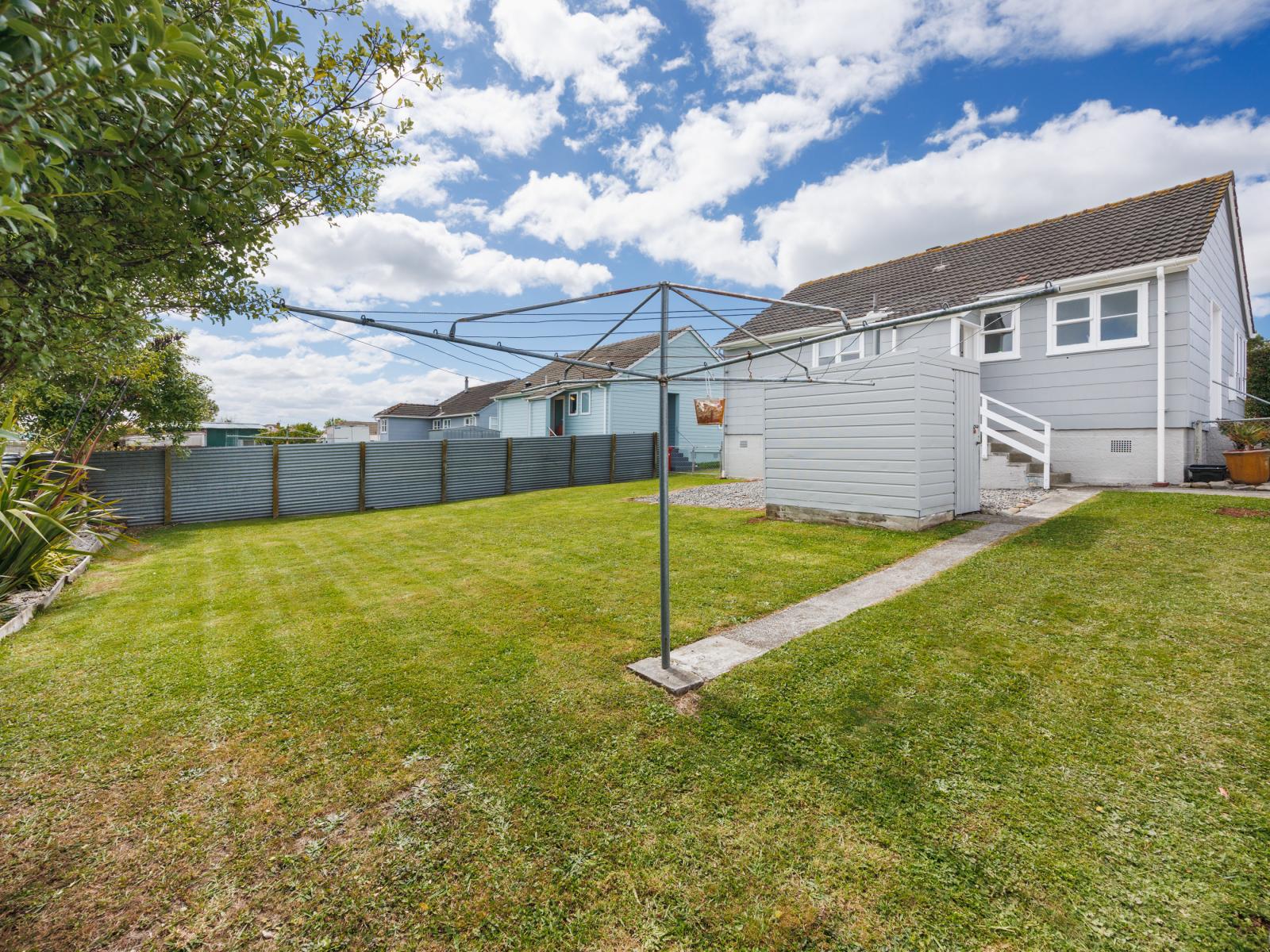 50 Clyde Crescent, Roslyn