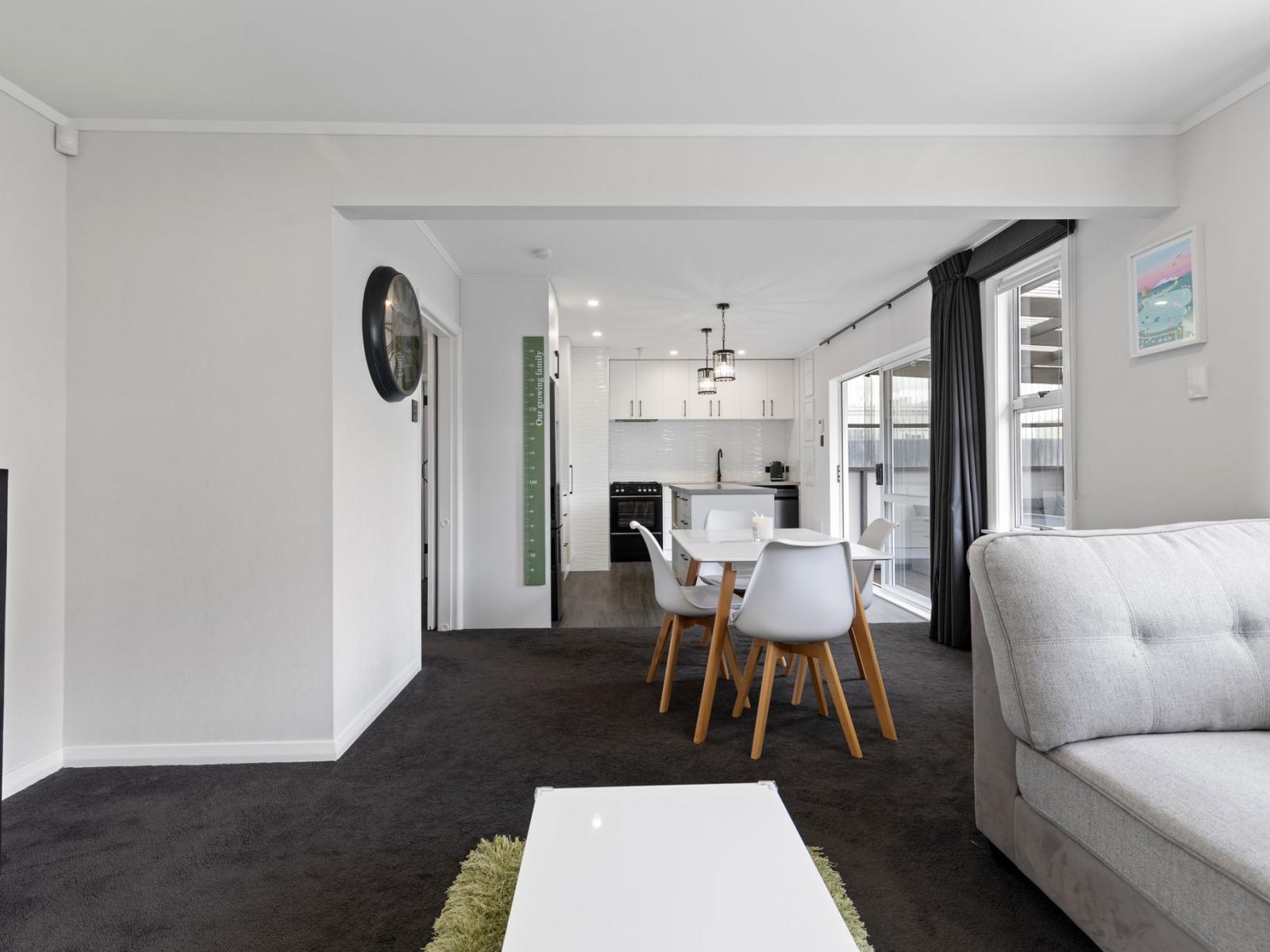 87 Ferguson Street, West End