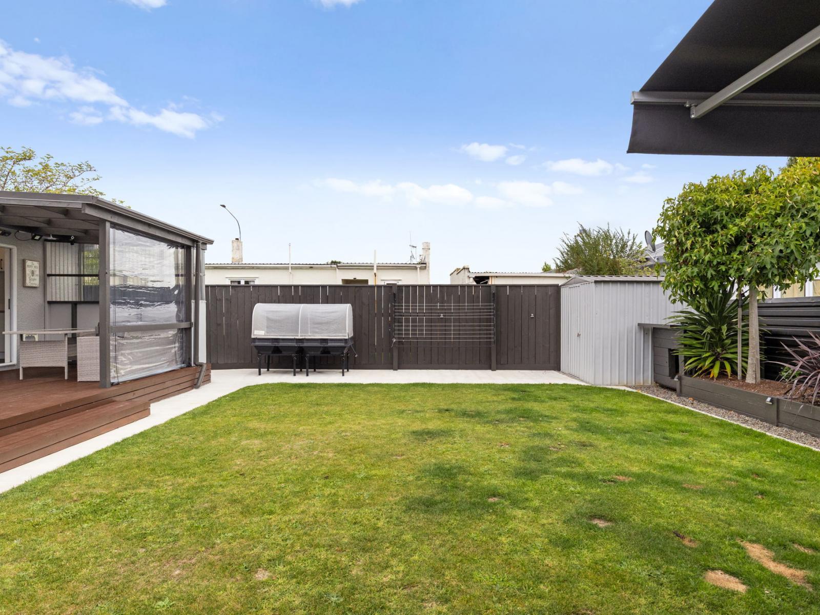 87 Ferguson Street, West End