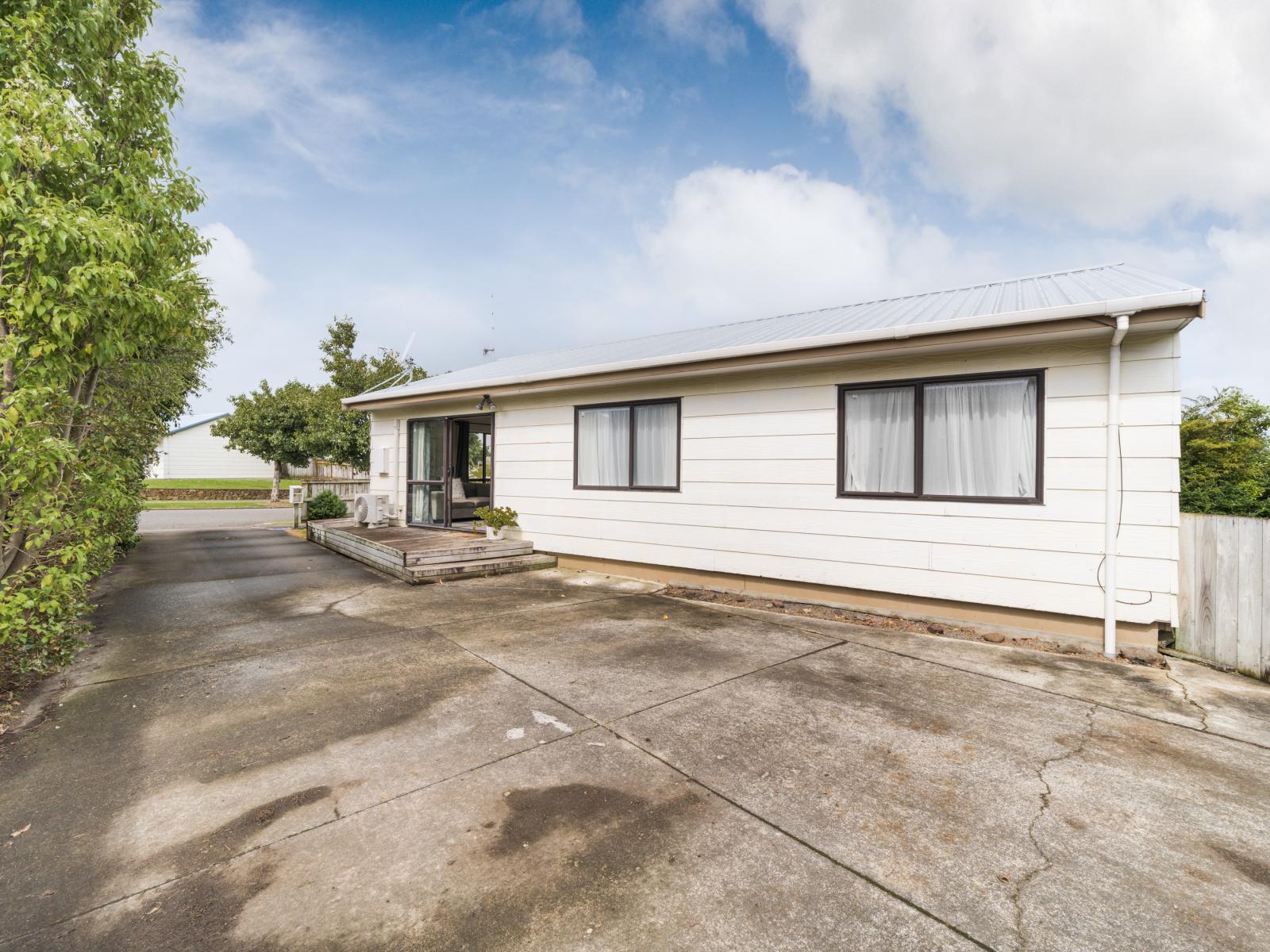 99 Hillcrest Drive, Kelvin Grove