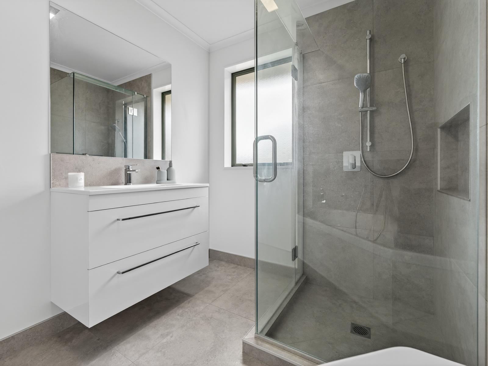 42 Brooklyn Heights Drive, Kelvin Grove