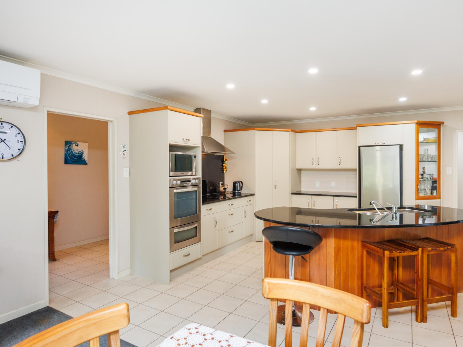 285 Forlong Road, Colyton