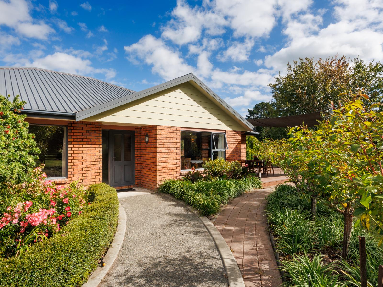 285 Forlong Road, Colyton