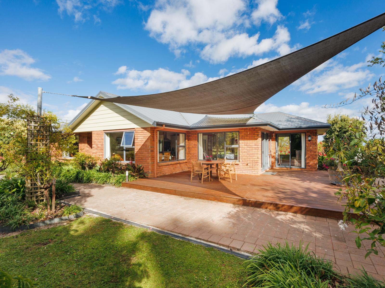 285 Forlong Road, Colyton