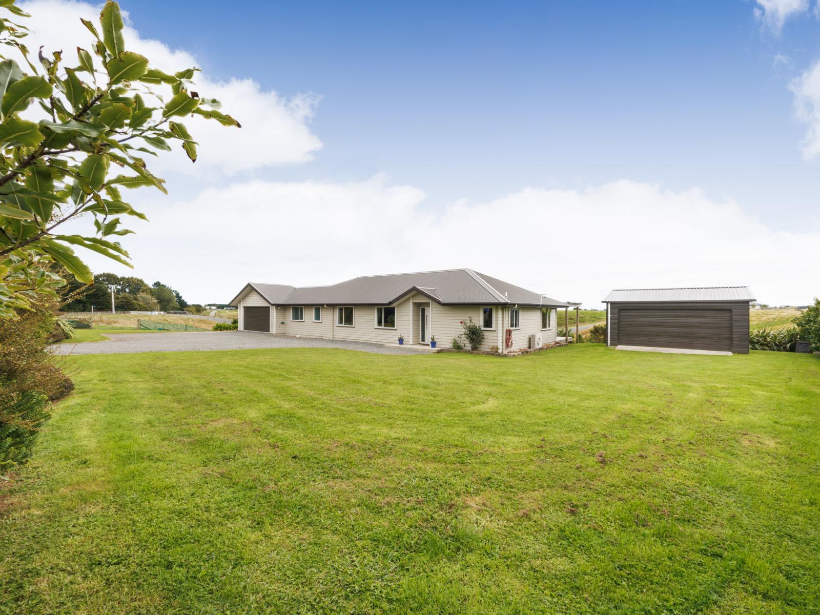 158 Mount Biggs Road, Halcombe