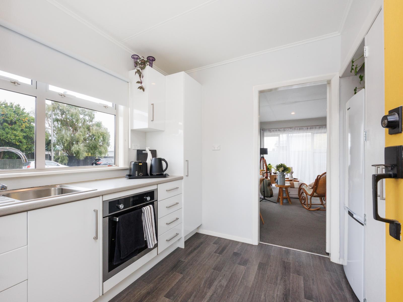 Unit 1-3, 11  Pascal Street, Central