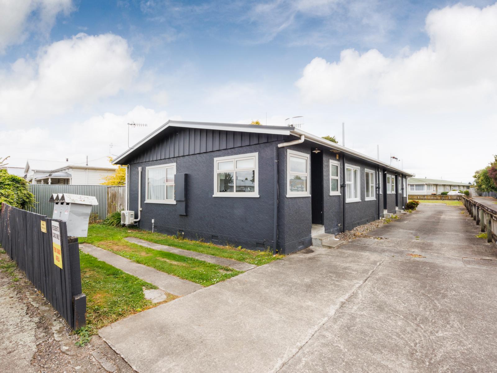 Unit 1-3, 11  Pascal Street, Central