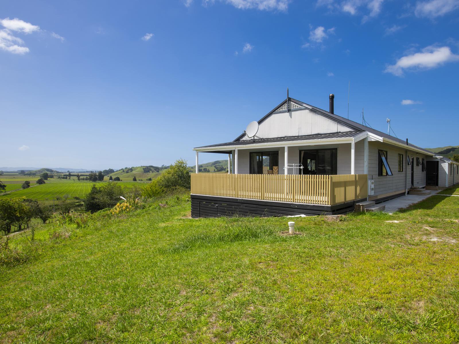 55 Harrington Road, Muriwai