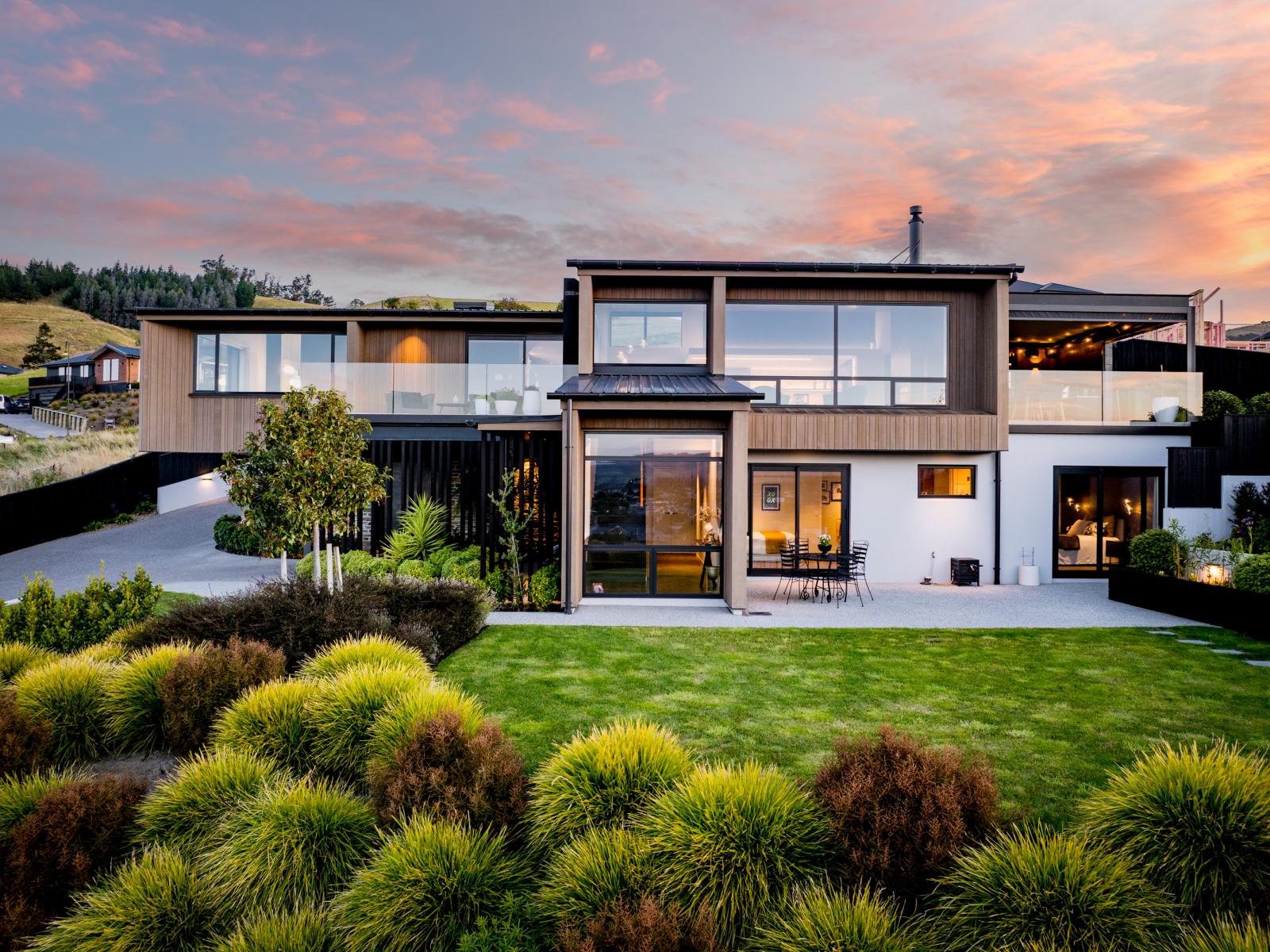 3 and 5 Jocelyn Way, Mosgiel