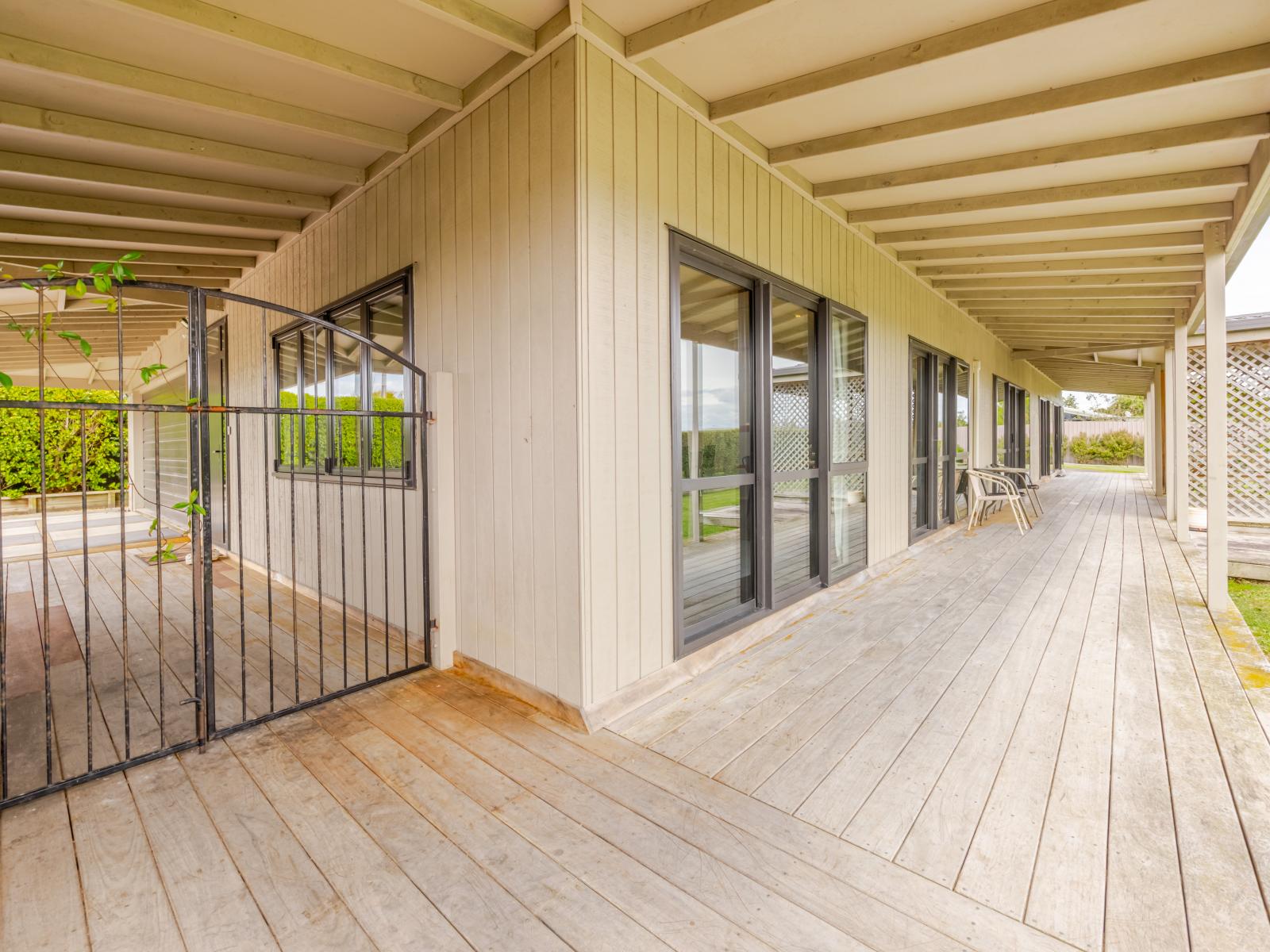 15 Lake View Road, Waipukurau