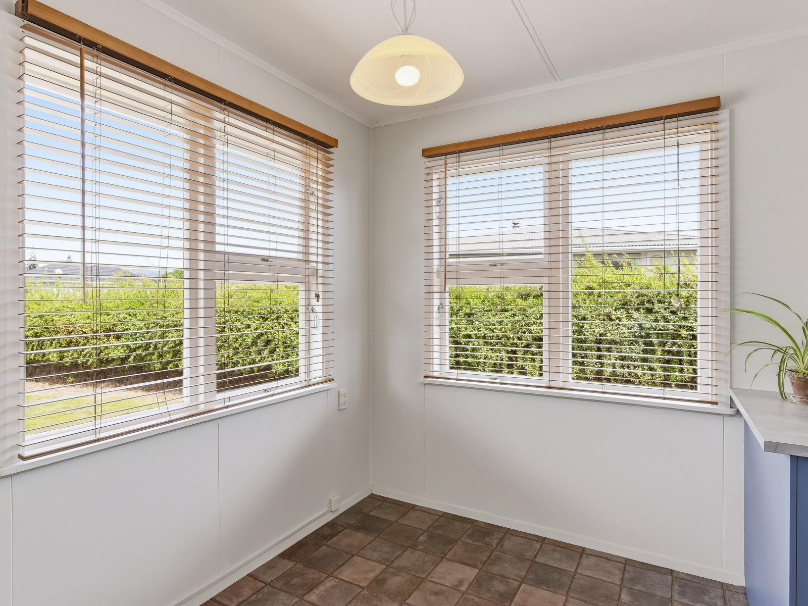 21 Lemon Street, Otaki