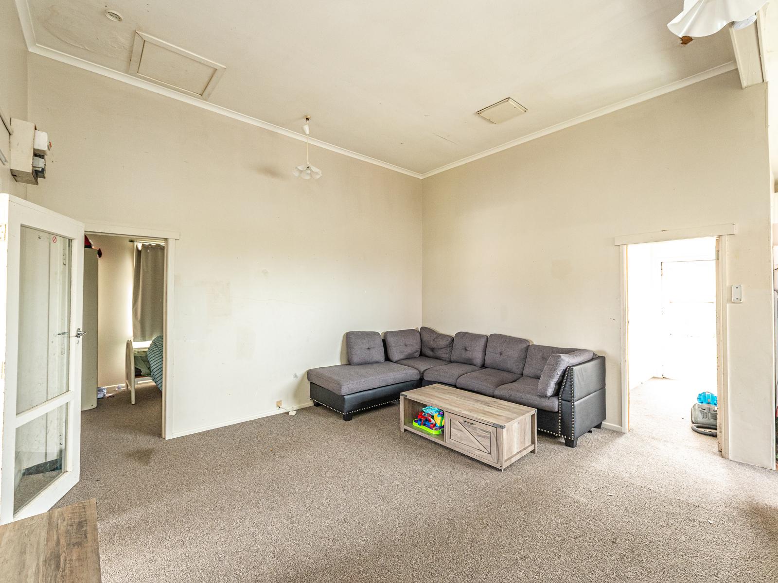 16 Aotea Street, Castlecliff