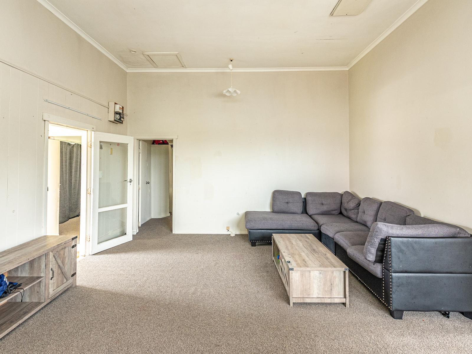 16 Aotea Street, Castlecliff