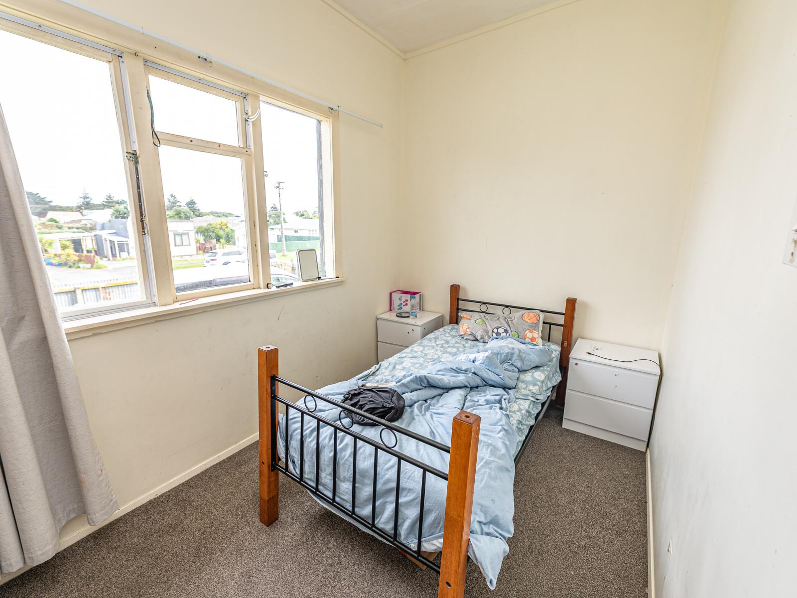 16 Aotea Street, Castlecliff