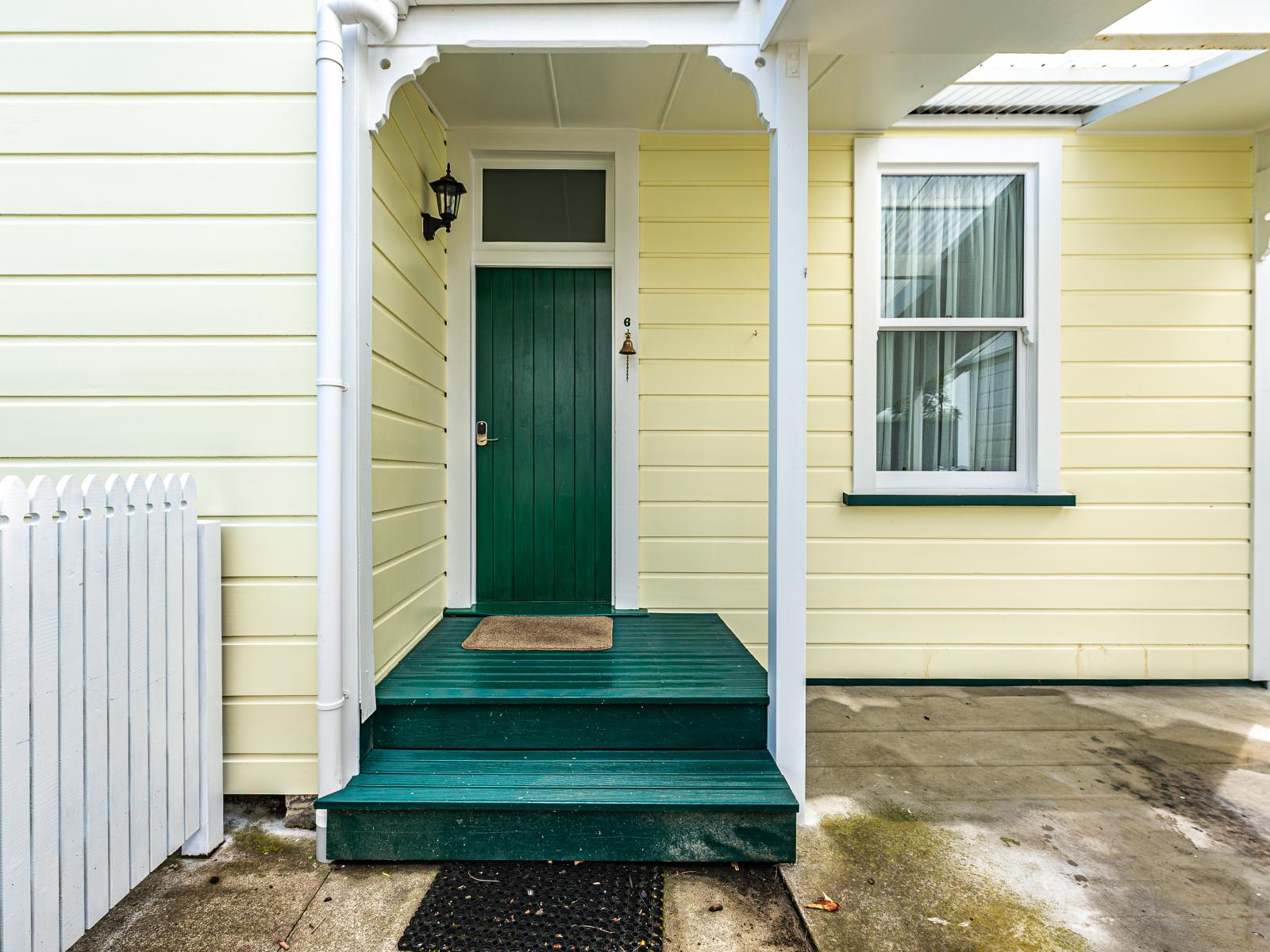 6 Park Place, Whanganui