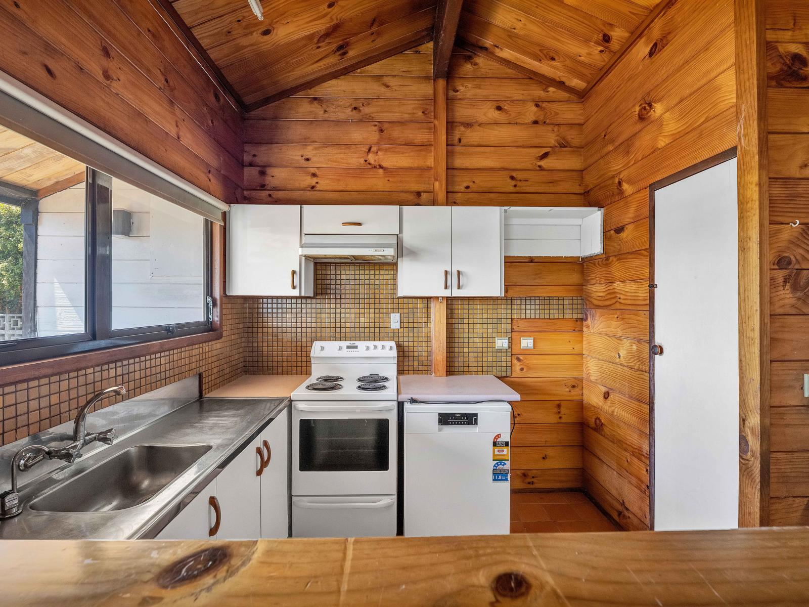 4 Rennell Street, Frankleigh Park