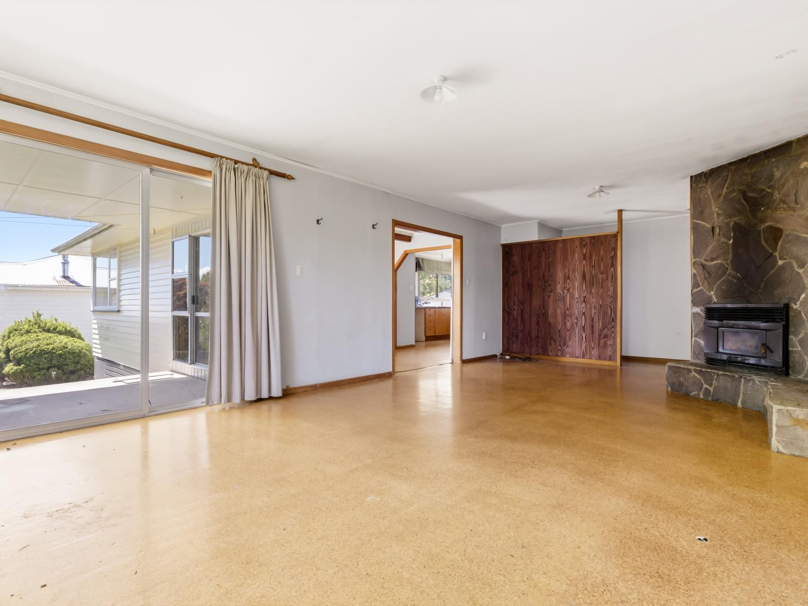 15 Oioi Street, Owhango