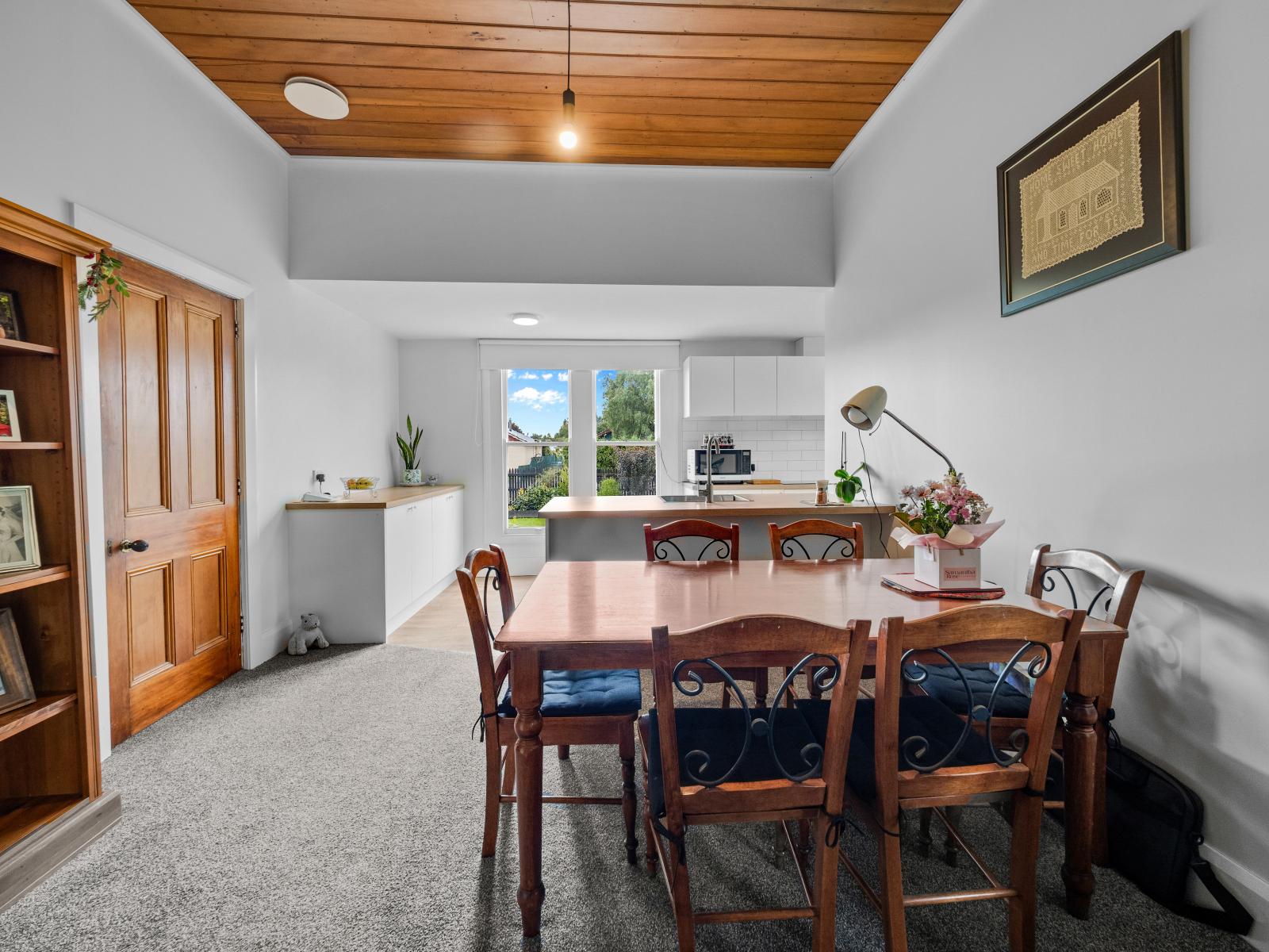 9 Alford Forest Road, Allenton