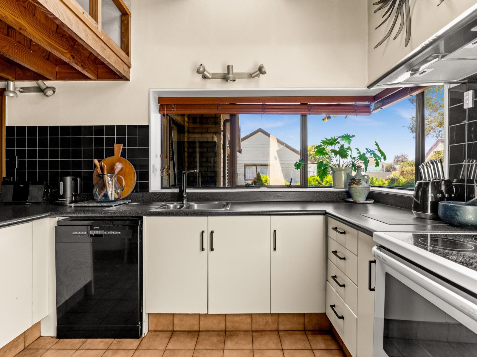 1209C Ada Street, Parkvale