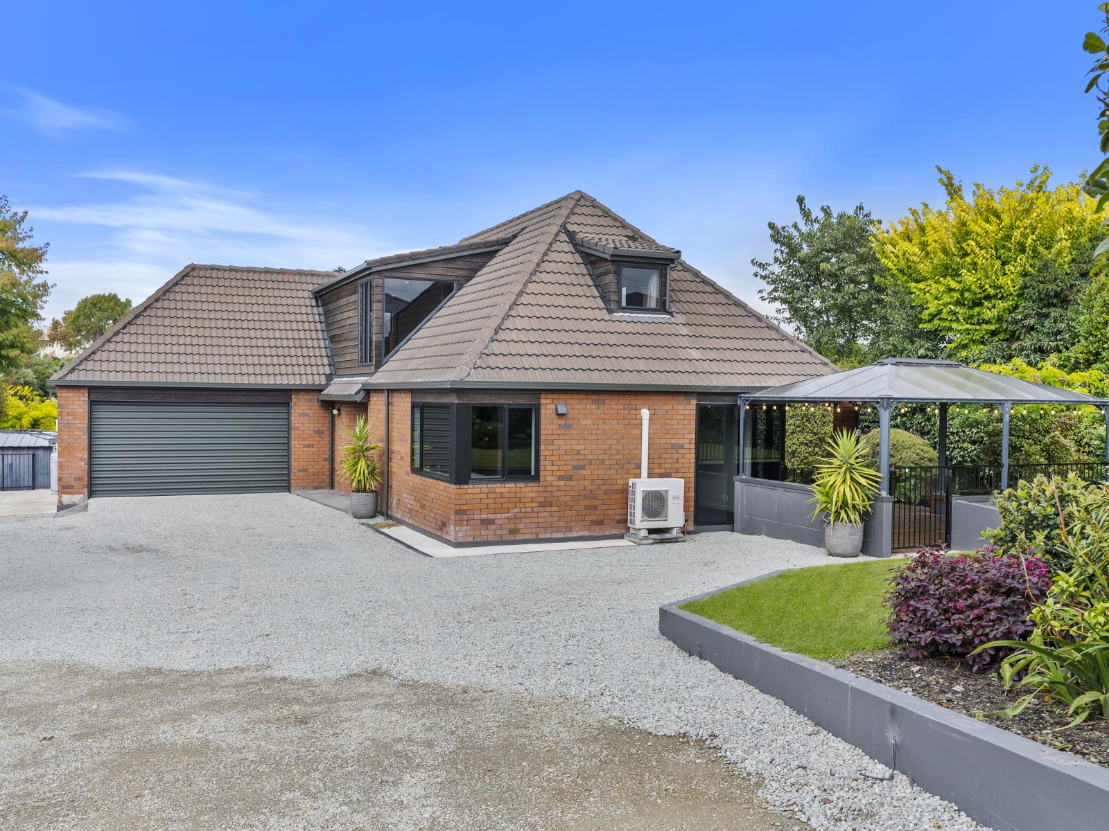 26 Temple Crescent, Gleniti