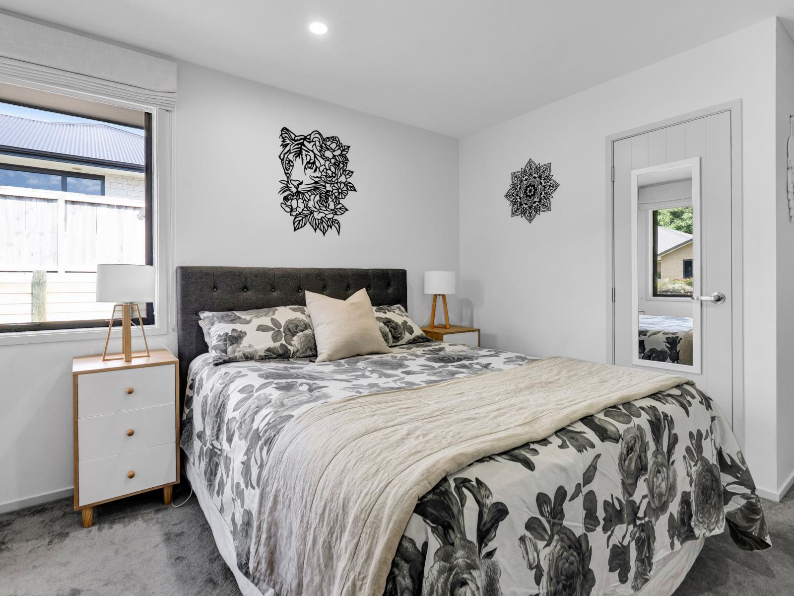 3 Frederick Place, Whalers Gate