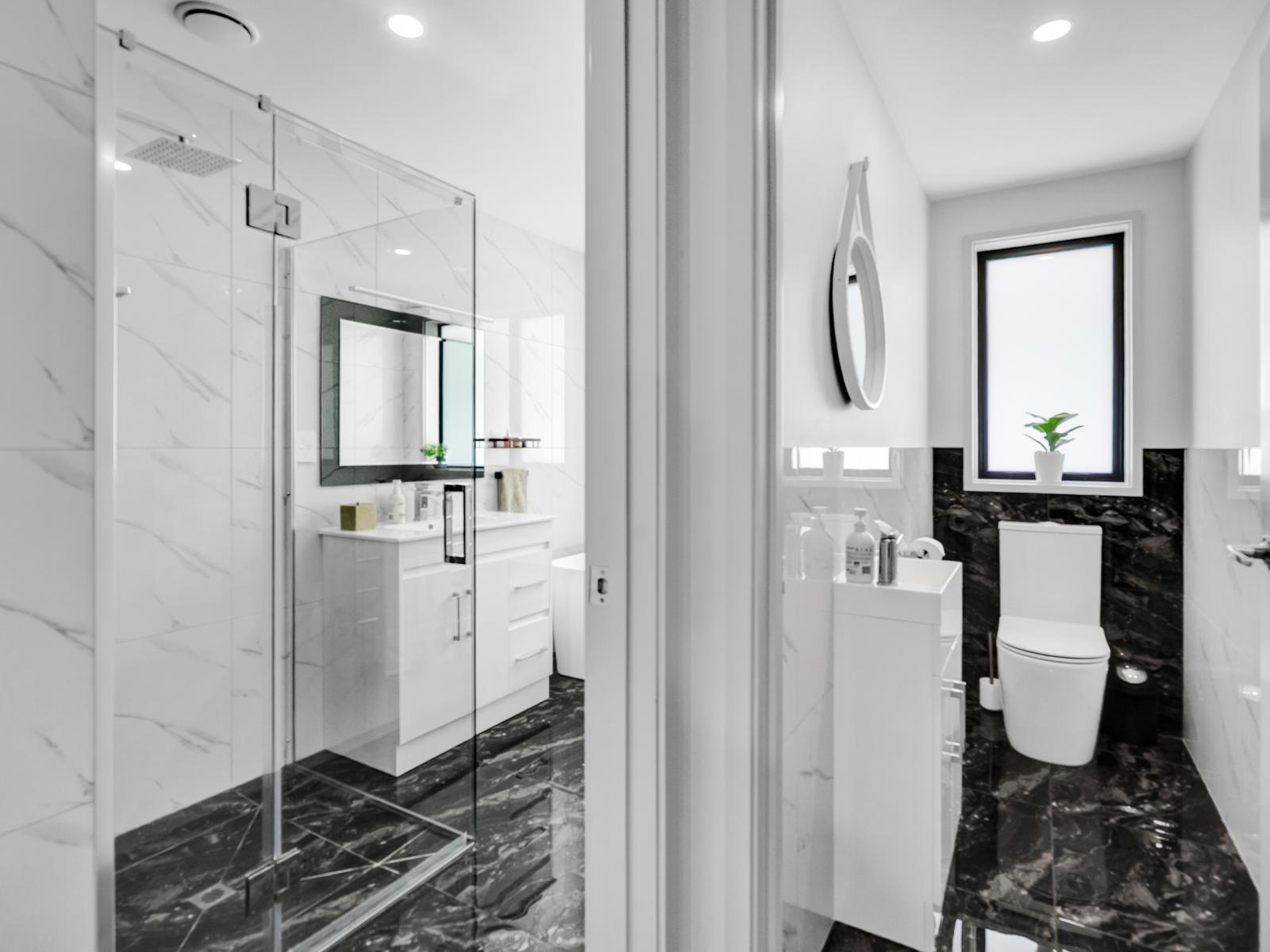 3 Frederick Place, Whalers Gate