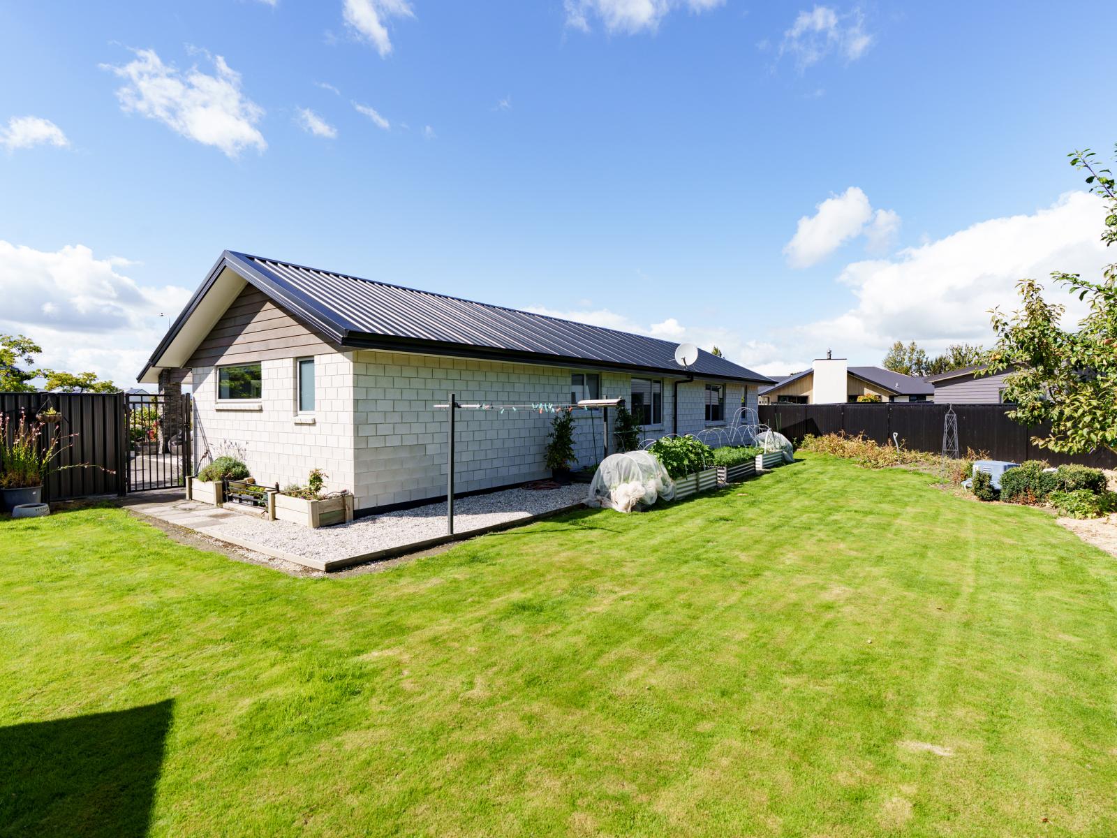 13 Franks Place, Outram