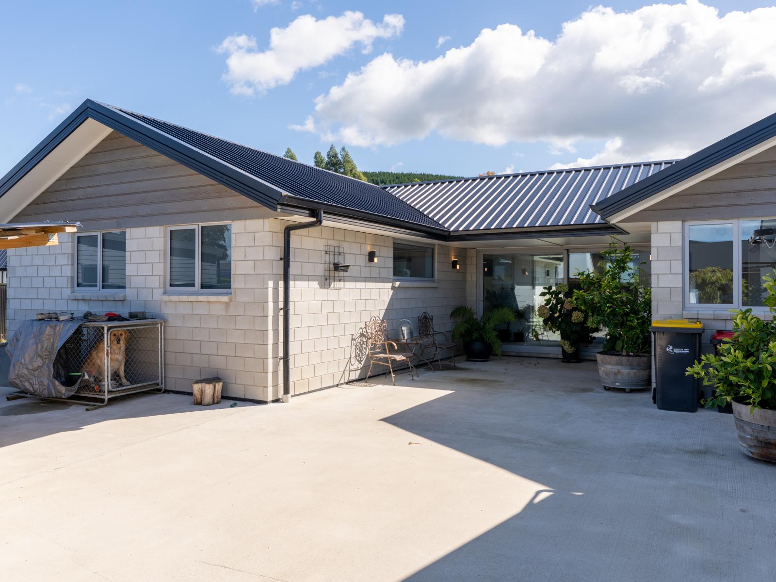 13 Franks Place, Outram