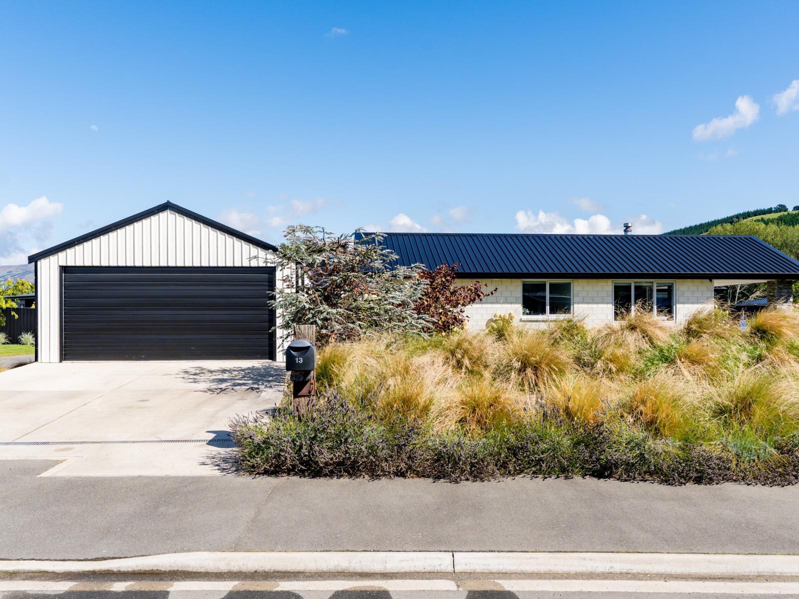 13 Franks Place, Outram
