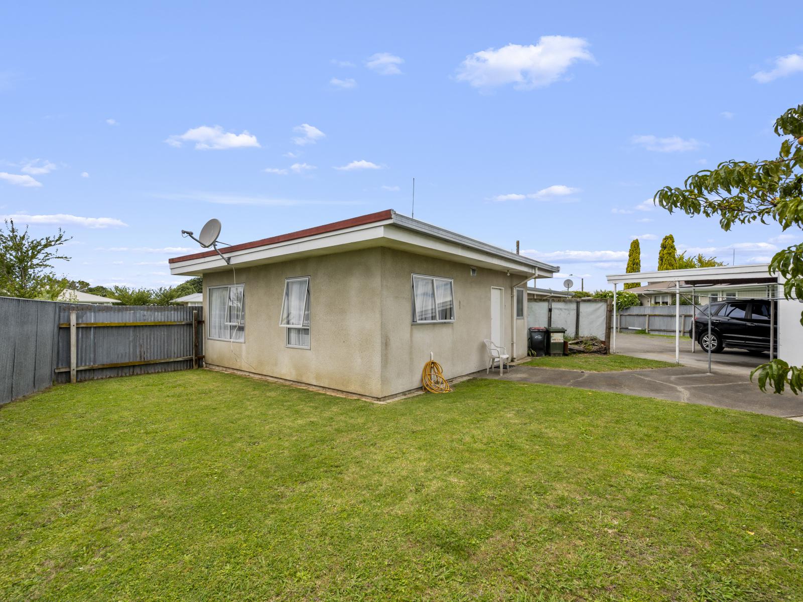 3, 5 and 7 London Place, Tamatea