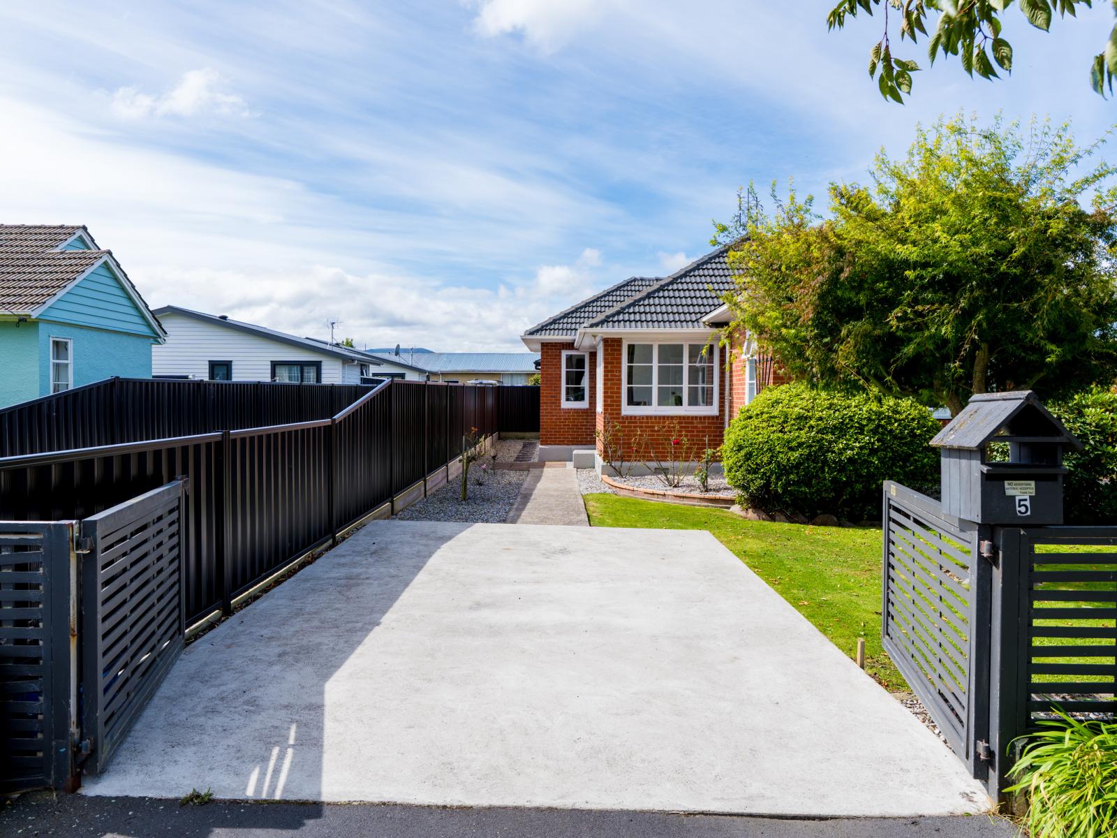 5 Queen Street, Mosgiel
