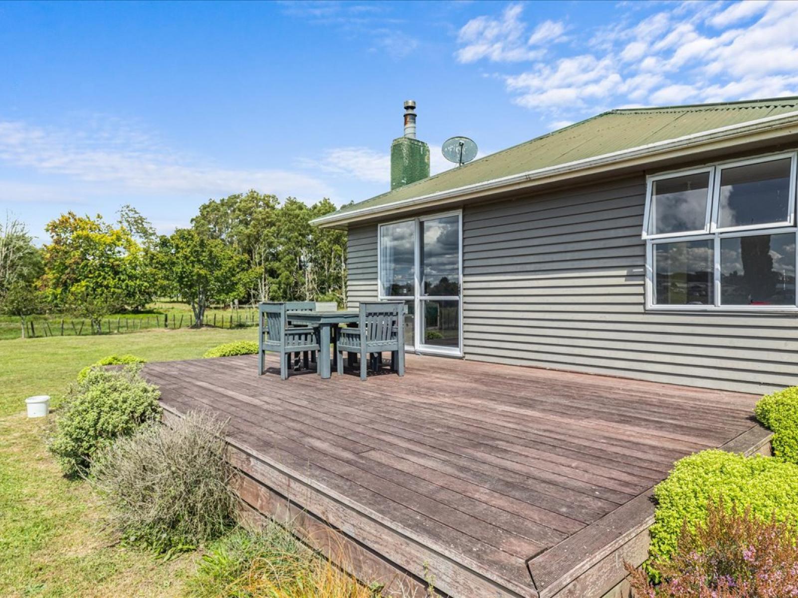 77 Moa Street, Piopio